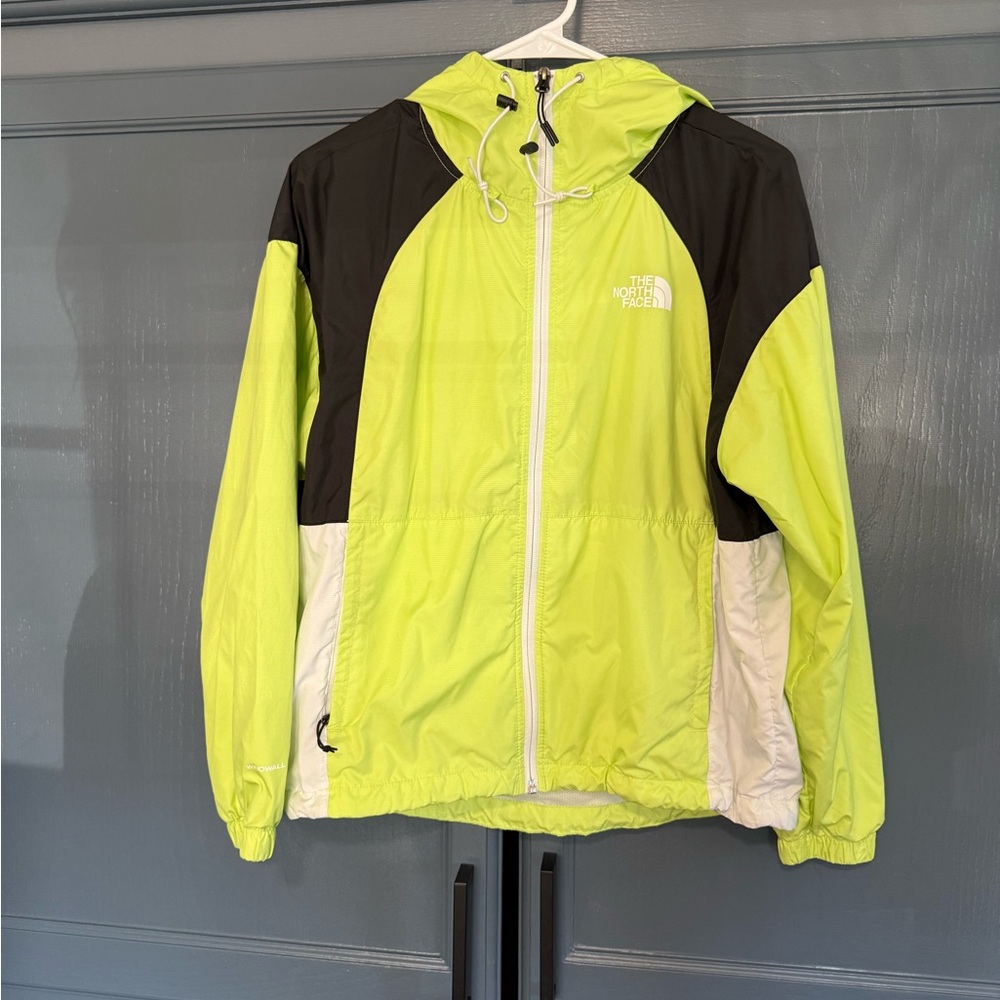 The North Face Men's Lime Green and Black Windbreaker